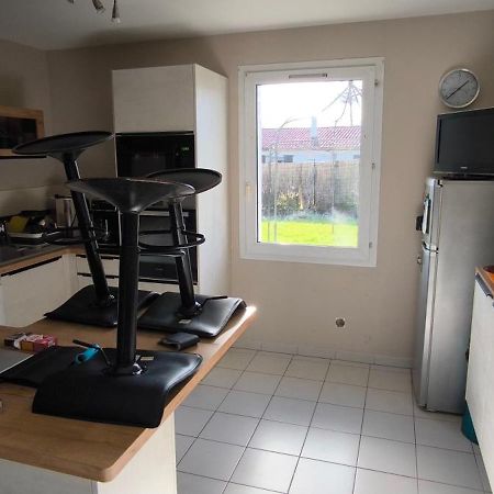 Ferienwohnung Bienvenue En Gatine Le Retail Exterior foto